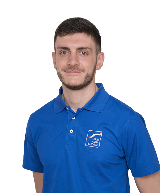 Alessio Pecoraro – Servicetechniker bei Frei AquaService, zuständig für fachgerechte Installation und Kundenservice im Bereich Wasserenthärtung.