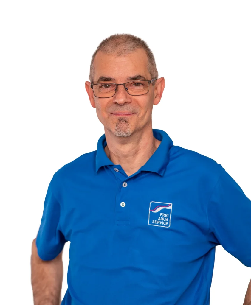 Claude Hagen – Mitarbeitender bei Frei AquaService im Bereich Spedition und Assemblierung, verantwortlich für den Versand und die Endmontage von Wasserenthärtungsanlagen.
